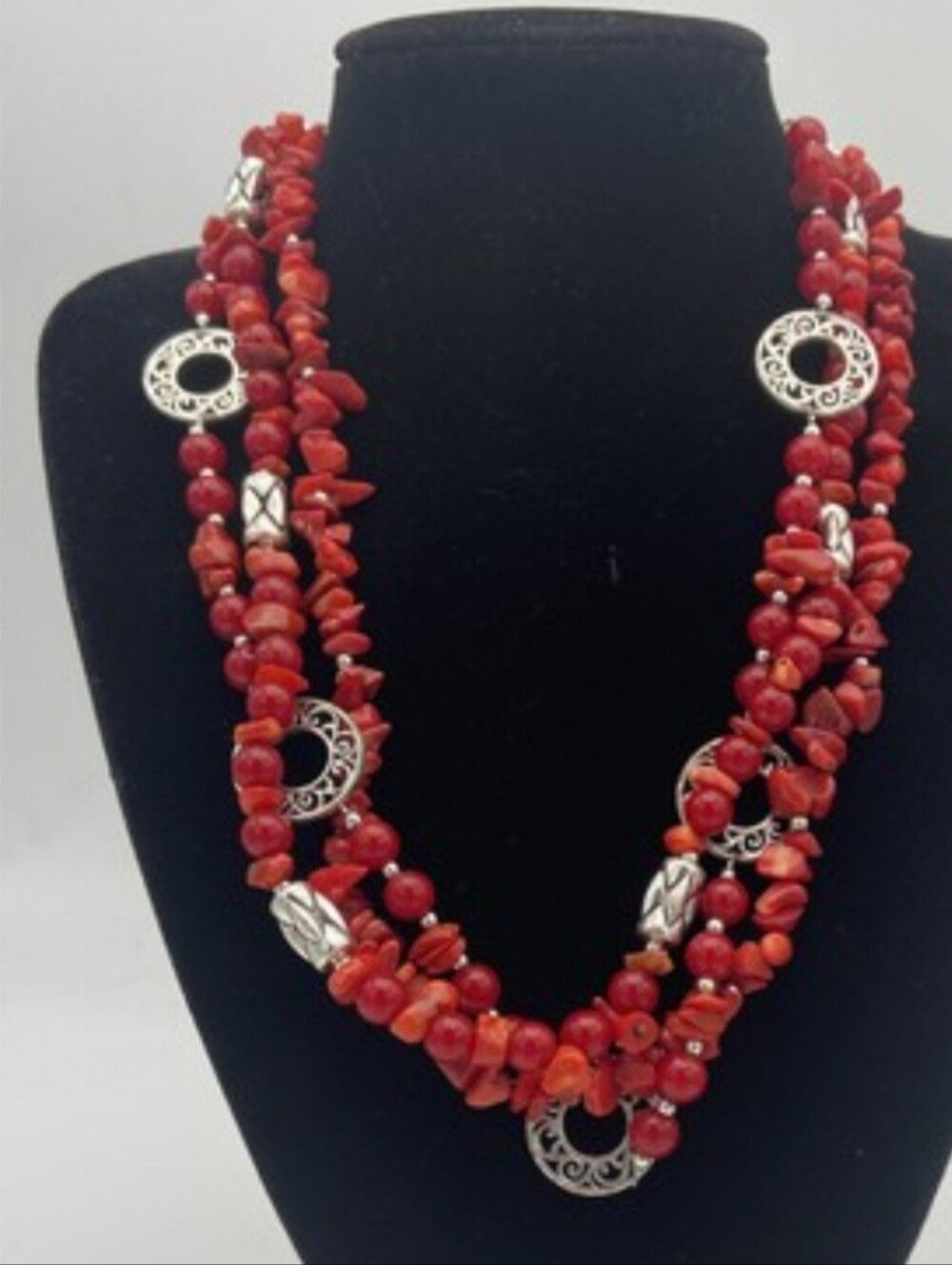 Women Design Necklace